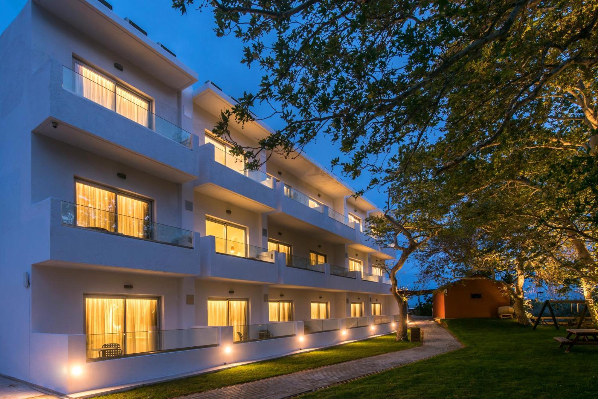 South Coast Hotel Makrýgialos Esterno foto