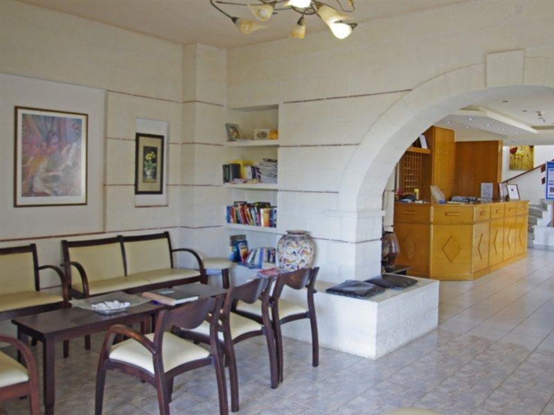 South Coast Hotel Makrýgialos Esterno foto